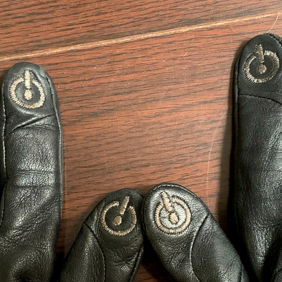 Leather touchscreen gloves - Picture 2 of 4